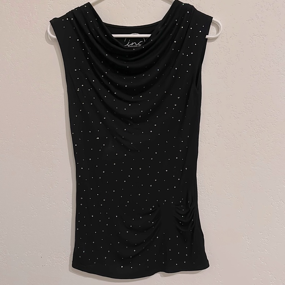 Black Rhinestone T Shirt INC Super Cute For The Holidays 🎁🎄🦃